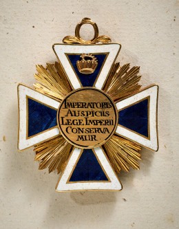 Ritterkreuz des St. Josephs-Ordens zur Burg Friedberg (Rückseite)